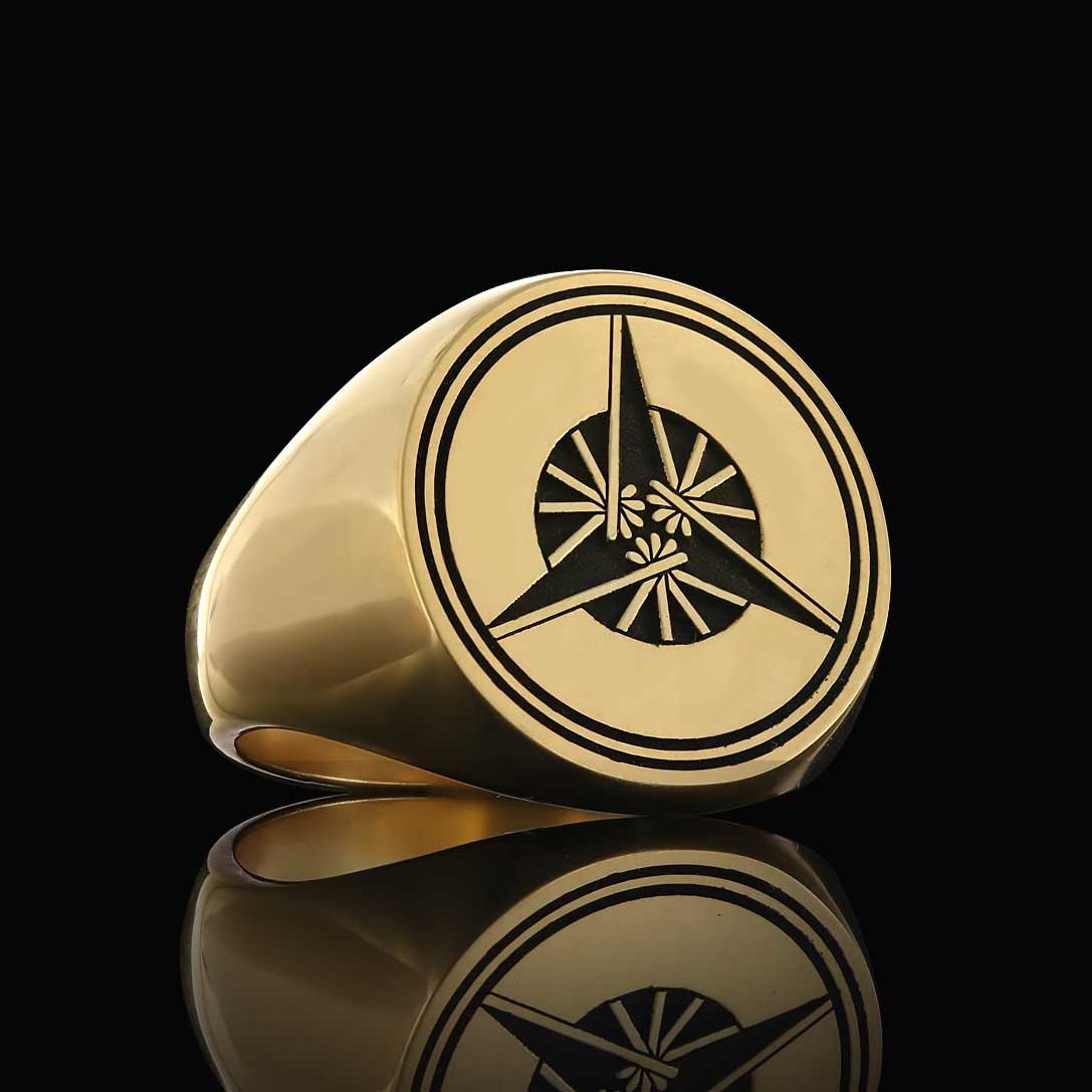 Gold signet ring